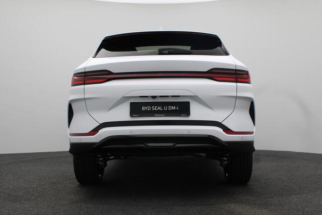 BYD Seal U 1.5 DM-i FWD Boost ADG edition | KENTEKENDEAL WITTE | SEAL U DMI | 1080 km | Apple Carplay | 360 graden camera