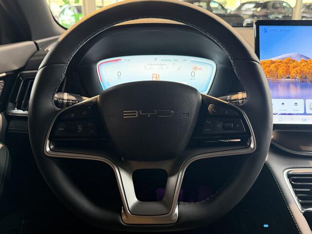 BYD Seal U NIEUW BINNEN BLACK EDITION 1.5 DM U Boost PANORAMADAK FULL OPTIONS UNIEK