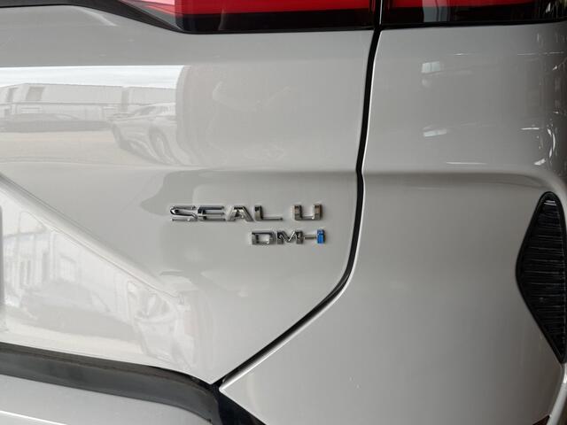 BYD Seal U 1.5 T DM-i DESIGN AWD 325 PK 4X4 | AWD | BLACK OF BLACK & BROWN INTERIEUR |
