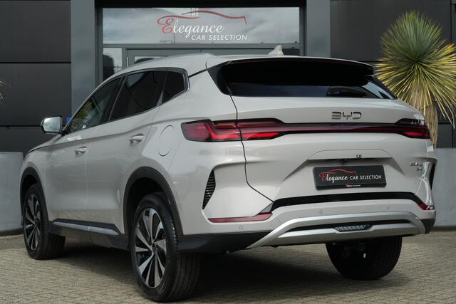 BYD Seal U 1.5 DM-i PHEV AWD Design | 324 PK | 360° Camera| Pano | HUD | BYD SEAL U 1.5 DM-i PHEV AWD Design met 324 PK, Plug-in hybride aandrijving, Panoramadak, Head-Up Display, 360° camera, adaptieve cruise control, stoelverwarming en stoelventilatie