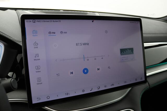 BYD Seal U 1.5 DM-i FWD Comfort | 26.6 KWH Accu | 125KM Range | Panorama dak | Apple Carplay | Navigatie | 360 graden camera