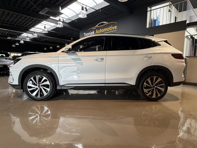 BYD Seal U 1.5 T DM-i | comfort | Long Range | Pano | Navigatie | vol leder interieur | climate control | 125 km |