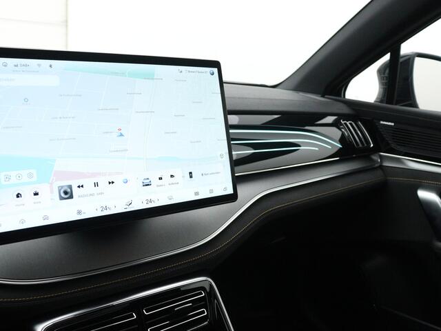 BYD Tang Flagship 108.8 kWh | Navigatie | Panoramadak |