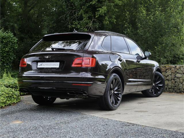 Bentley Bentayga Hybrid Mulliner Centenary Edition