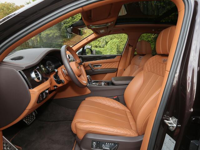 Bentley Bentayga Hybrid Mulliner Centenary Edition