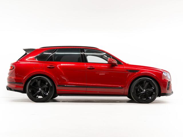 Bentley Bentayga V8 First Edition | Black Specification | Carbon Ceramic Brakes