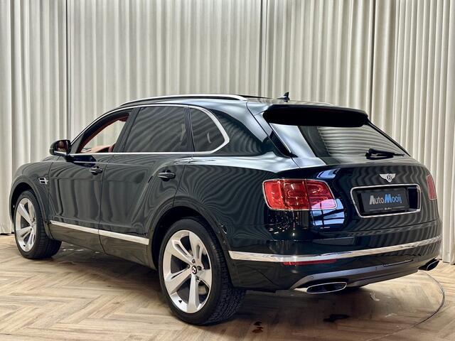 Bentley Bentayga 6.0 W12 608 PK 4-Seats / Entertainment / Massage / Nightvision / NAIM HiFi / Full Option