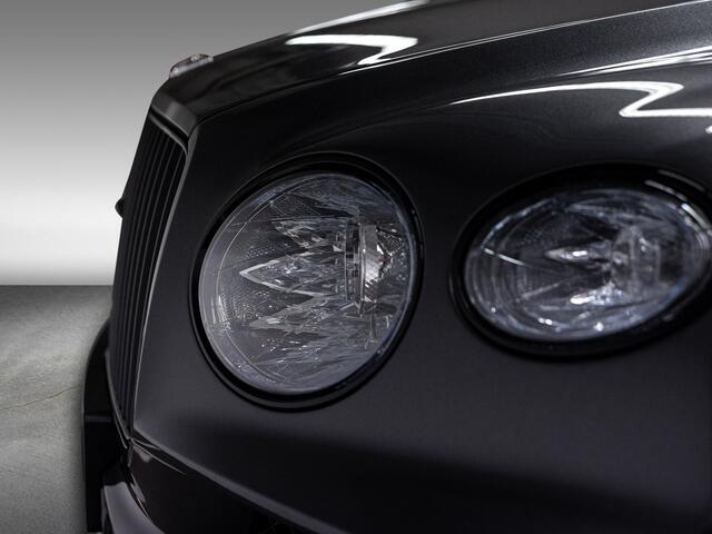 Bentley Bentayga Azure Hybrid|Blackline Specification|22 inch