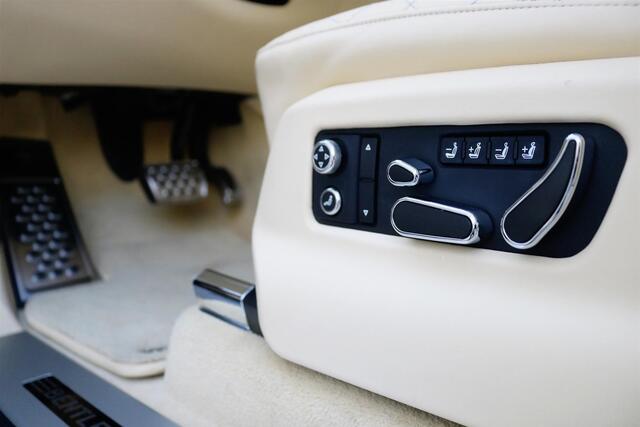 Bentley Bentayga 4.0 V8