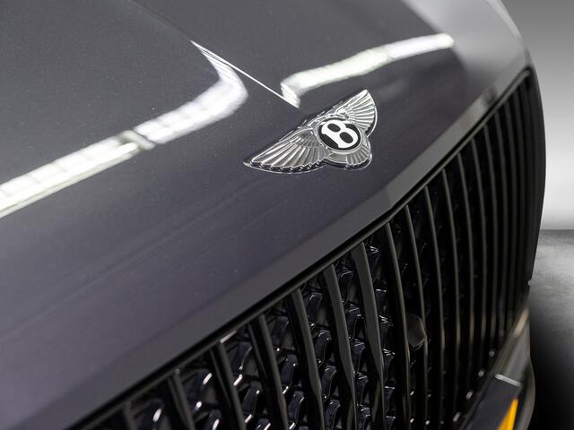 Bentley Bentayga Azure V8 |Black Line|Touring Spec|22" Ten Spoke