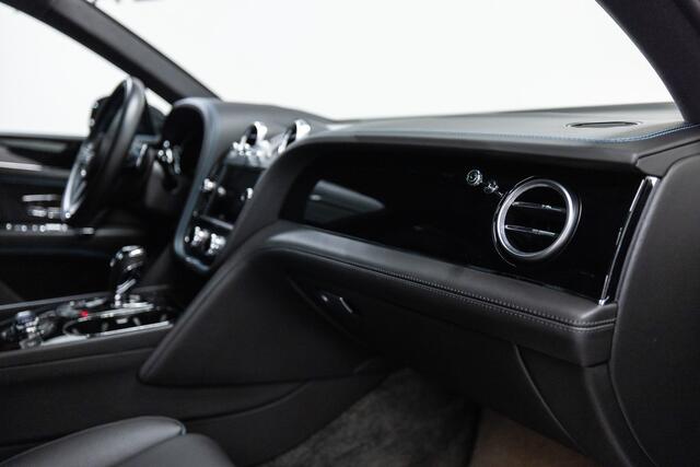 Bentley Bentayga 4.0 V8 Btw auto, (¤ 115.528,93 Ex B.T.W) DEALER AUTO Dealer auto