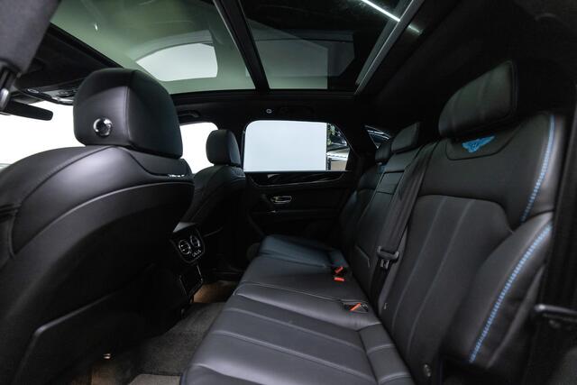Bentley Bentayga 4.0 V8 Btw auto, (¤ 115.528,93 Ex B.T.W) DEALER AUTO Dealer auto