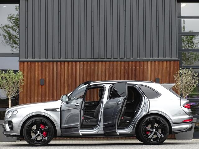 Bentley Bentayga 4.0 V8 550PK TwinTurbo / NAIM / diamanten / carbon / 22'' black