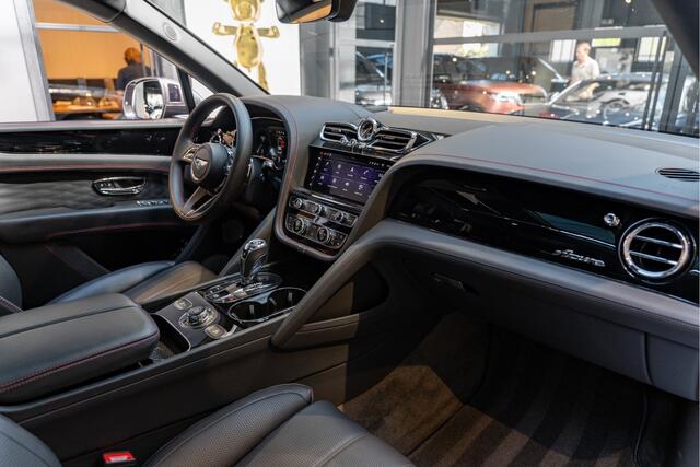 Bentley Bentayga Azure EWB Naim Entertainment Massage 4.0 V8 Azure EWB