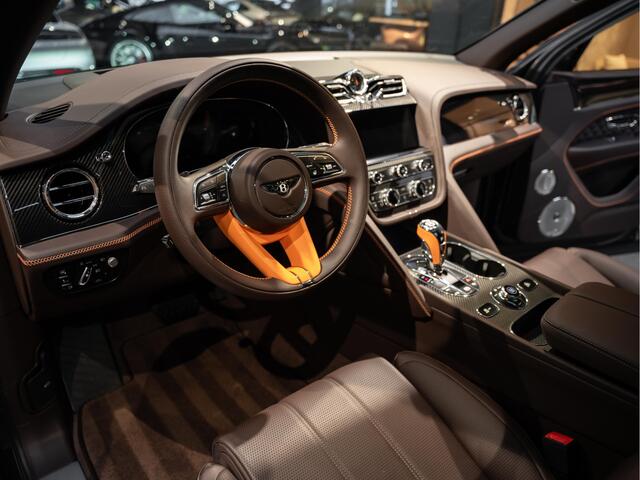 Bentley Bentayga V8 S Touring Package Mandarin NAIM 4.0 V8 S