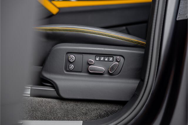 Bentley Bentayga 4.0 V8 S Black Edition - Panorama | B&O | Stoelventilatie X4 | Massage | Elek. Trekhaak