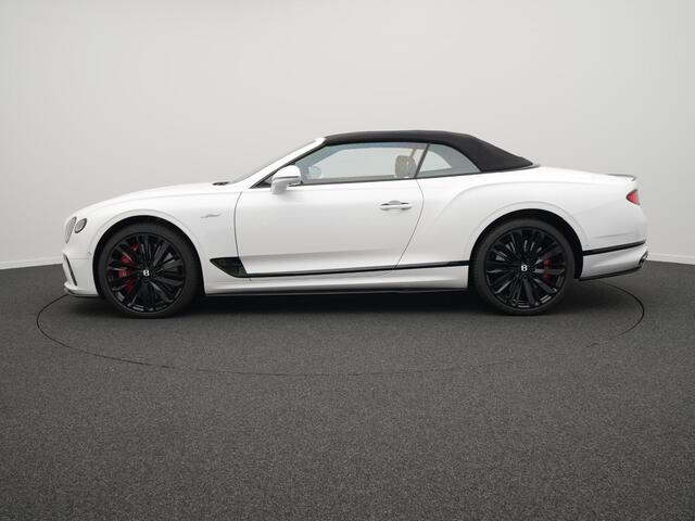 Bentley CONTINENTAL GTC W12 Speed |AKRAPOVIC|CARBON|NAIM