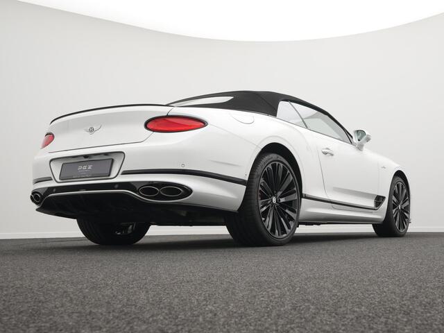 Bentley CONTINENTAL GTC W12 Speed |AKRAPOVIC|CARBON|NAIM