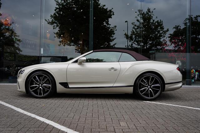 Bentley CONTINENTAL GTC 4.0 V8 Azure 1400 KM NL-Auto