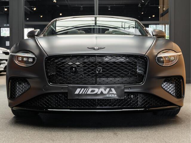 Bentley CONTINENTAL GTC V8 Hybrid Black Edition 1 of 120 4.0 V8 Hybrid Black Edition