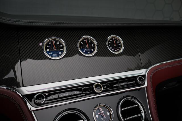 Bentley CONTINENTAL GTC 4.0 V8 First Edition | NAIM | CARBON EXTERIOR & INTERIOR | ROTATING DISPLAY | SPORTUITLAAT | ADAPTIVE CRUISE | CARPLAY | DAB | HEAD-UP | NIGHT VISION | 360 CAMERA | LUCHTVERING | STOELKOELING/VERWARMING | 22" | ETC.