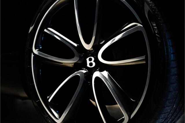 Bentley CONTINENTAL GT 6.0 W12 | Massage | 360 | Lederen Hemel | Apple CarPlay |