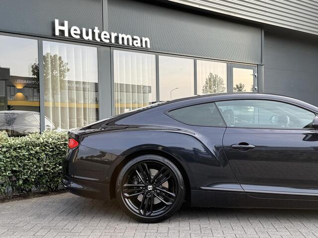 Bentley CONTINENTAL GT NAIM/Massage/Sofclose/Rotating Screen 4.0 V8
