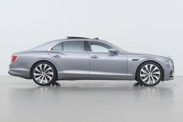 Bentley Flying Spur 6.0 W12 First Edition | Rotating Display | Schuif/kanteldak | Flying B Mascot | Head-Up | Naim Audio