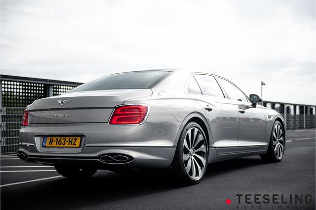 Bentley Flying Spur 4.0 V8 | Extreme Silver | Massage