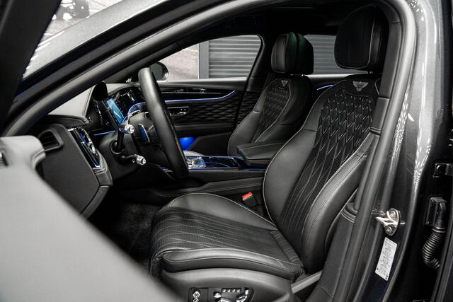 Bentley Flying Spur 4.0 V8 *First Edition / Bang & Olufsen for Bentley / Stoelventilatie & Massage / Vierwielbesturing / Carbon / Rotating Display*
