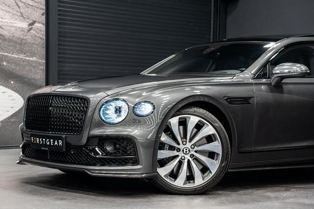 Bentley Flying Spur 4.0 V8 *First Edition / Bang & Olufsen for Bentley / Stoelventilatie & Massage / Vierwielbesturing / Carbon / Rotating Display*