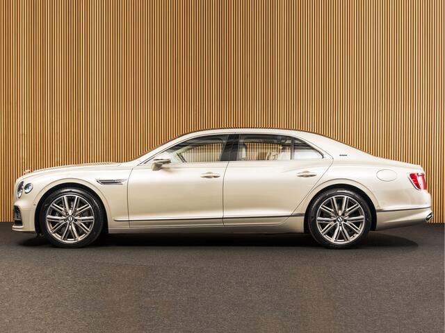 Bentley Flying Spur Odyssean 2.9 V6 Hybrid B&O | MASSAGE | PANO | NACHTZICHT