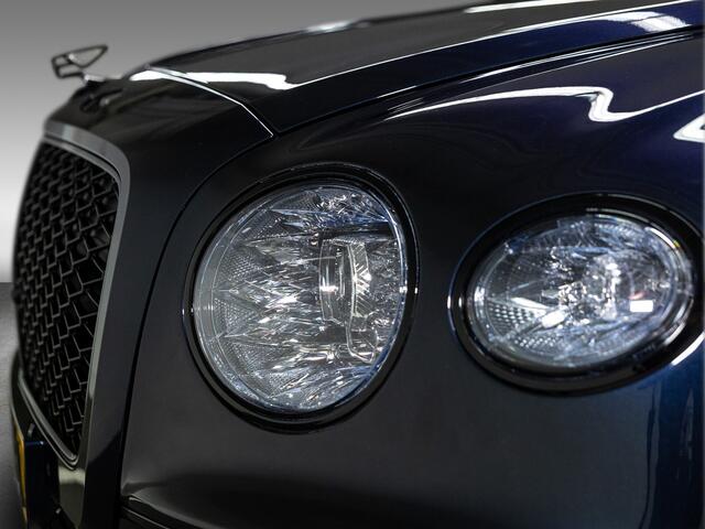 Bentley Flying Spur Speed V8 Hybrid |Black Line|Touring Spec|Rotating Display