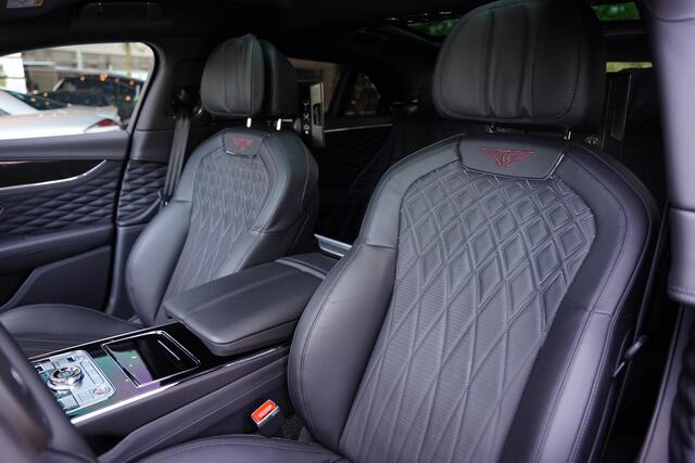 Bentley Flying Spur 2.9 V6 Hybrid Mulliner / Carbon / Multimedia /