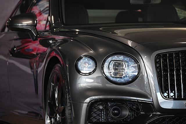 Bentley Flying Spur 6.0 W12