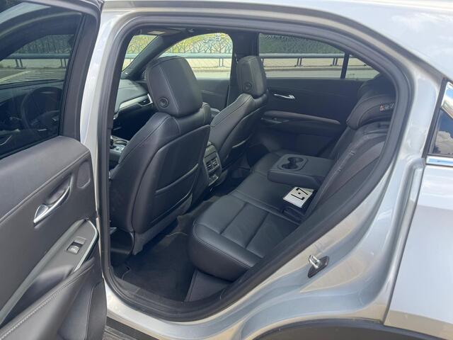Cadillac Xt4 Platinum sport