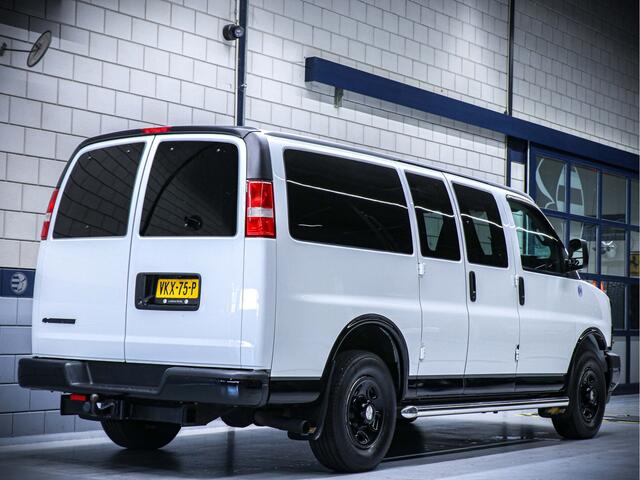Chevrolet CHEVY VAN Fiscale waarde slechts ¤ 38.392,-, lage bijtelling! | Express 2500 V8 6.0L 6-persoons dubbelcabine | 3500 kg trekken