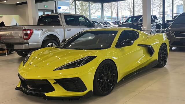 Chevrolet CORVETTE C8 3LT Stingray Convertible R-Pack