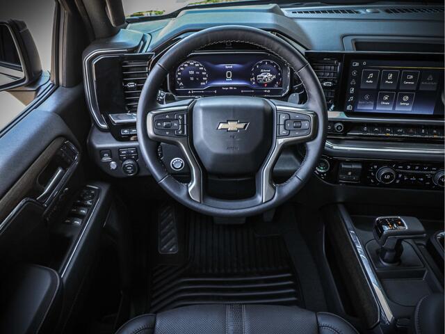 Chevrolet SILVERADO 1500 High Country | Black Ops Dark Ash Metallic | Nieuw geleverd | 6.2L V8