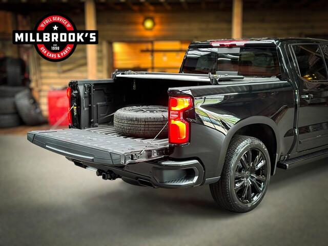 Chevrolet SILVERADO High Country Black Edition 6.2 V8 420 PK, laadbakcover, Full options