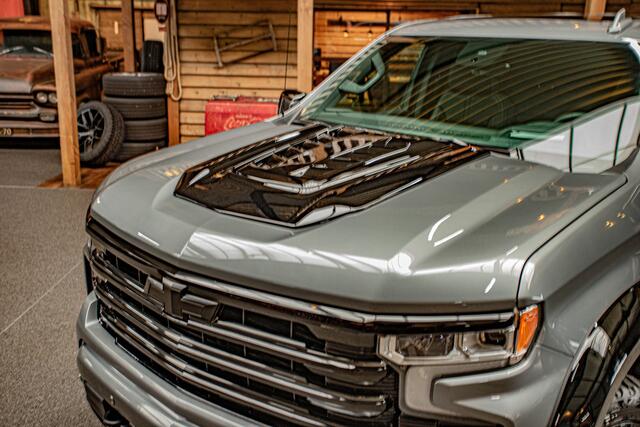 Chevrolet SILVERADO 6.2 V8 High country BPM VRIJ! | Widebody | Adaptief onderstel | Adaptieve Cruise | Huif | XD velgen |