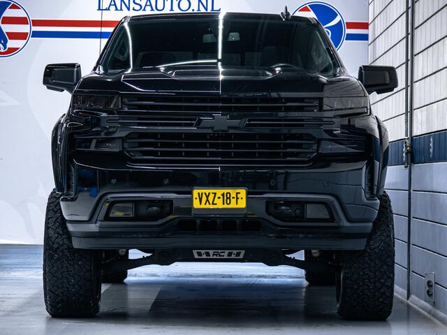 Chevrolet SILVERADO High Country 3.0L Duramax | 6" Liftkit | Widebody