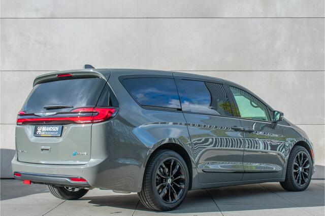 Chrysler PACIFICA Plug-in-Hybrid 3.6 V6 Limited Pano ACC Entertainment 360-Camera Keyless Leer H/K