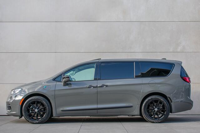 Chrysler PACIFICA Plug-in-Hybrid 3.6 V6 Limited Pano ACC Entertainment 360-Camera Keyless Leer H/K