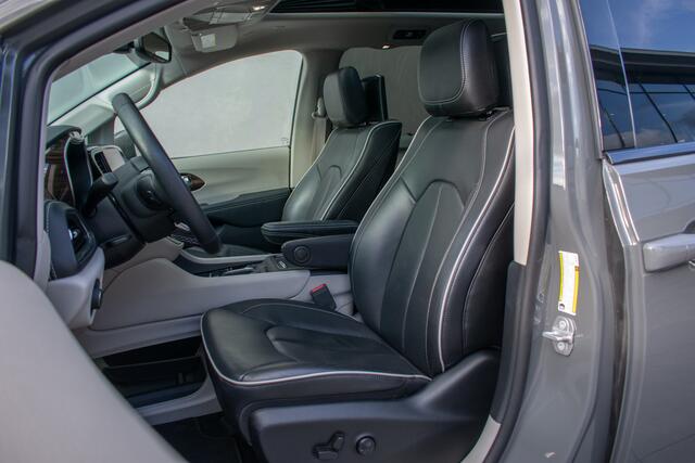 Chrysler PACIFICA Plug-in-Hybrid 3.6 V6 Limited Pano ACC Entertainment 360-Camera Keyless Leer H/K