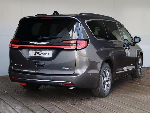 Chrysler PACIFICA PHEV 3.6 V6 Pinnacle | Panodak | 7 Persoons | TV schermen achter