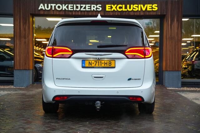 Chrysler PACIFICA 3.6 V6 Hybrid Panodak 360 Camera Leer Stoelverw. Stoelventilatie 7 Persoons Cruise