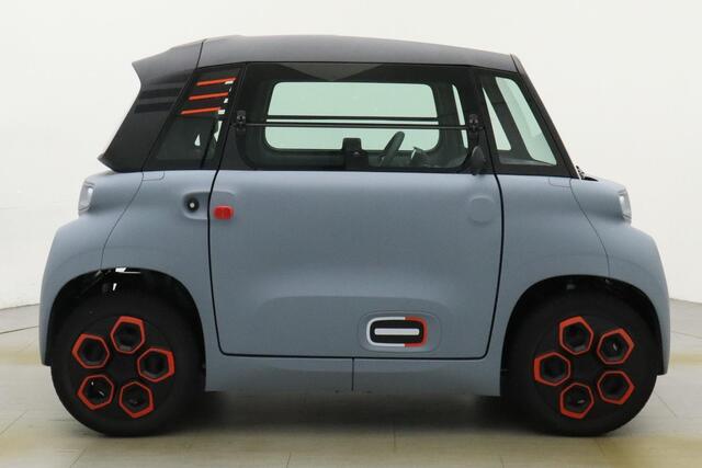 Citroen AMI Orange | Rijden vanaf 16 jaar | 100% elektrisch | 75km rijbereik | Beperkt beschikbaar, reserveer nu!