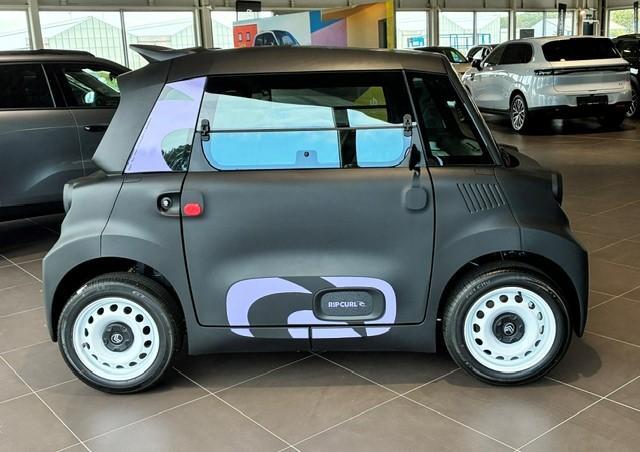 Citroen AMI | Airco | Telefoonhouder | Panoramadak | Ruitenwisser (voor) | Dakspoiler | Ripcurl-editie |