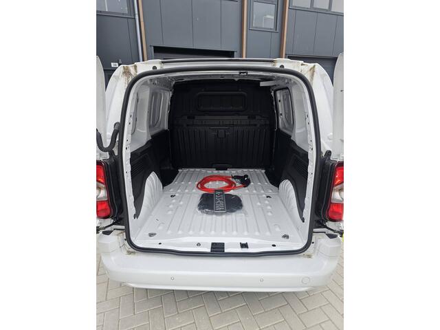 Citroen BERLINGO ë-Berlingo 136 L1 50 kWh Startende ondernemer? Welkom! 4 x uit voorraad leverbaar!